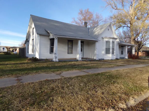 609 W 4th St, Silver Creek, NE 68663