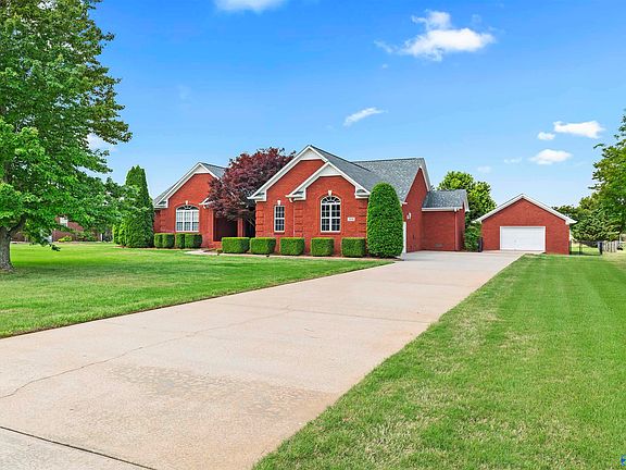 5th image of 148 Golden Harvest Dr
