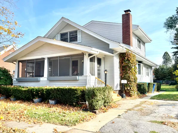 703 Lawrence St, La Porte, IN 46350