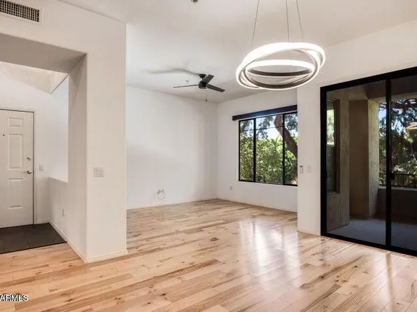 2989 N 44TH Street #3009, Phoenix, AZ 85018