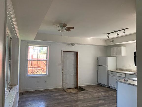 4th image of 35703 N Lake Dr