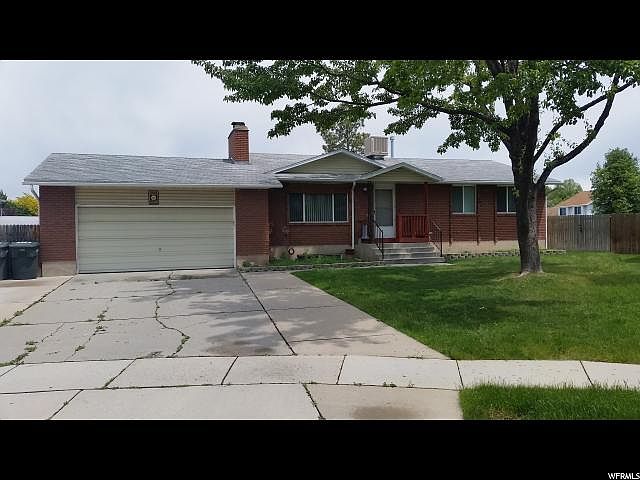 1st image of 3963 S Vinson Cir