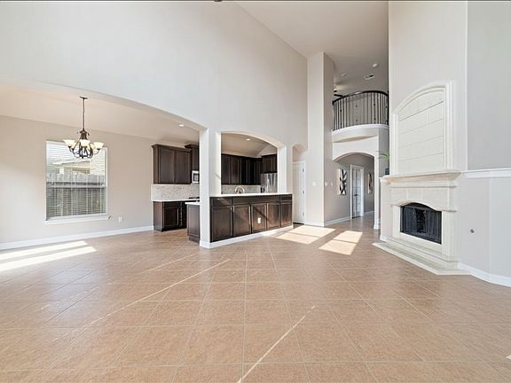 5th image of 3513 Arezzo Cir #1