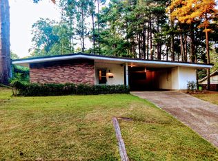 818 Glen St, Camden, AR 71701