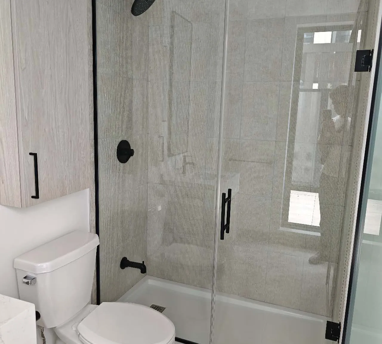 2 bed, $3,200 — Photo 4