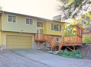 19317 5th Ave NE, Seattle, WA 98155