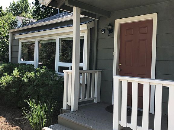 2nd image of 543 Scenic Dr
