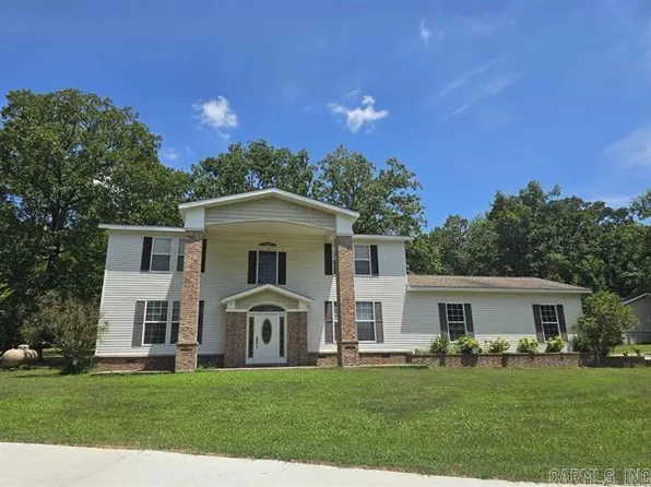 9076 Edgemont Rd, Greers Ferry, AR 72067
