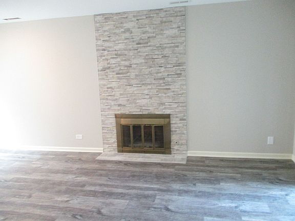4th image of 1332 N Shadow Lake Ter #0