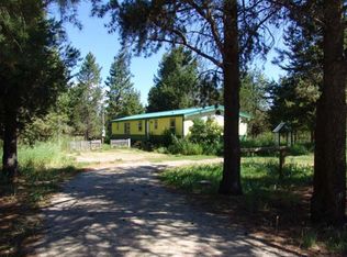 35 W Prospectors Dr, Cascade, ID 83611