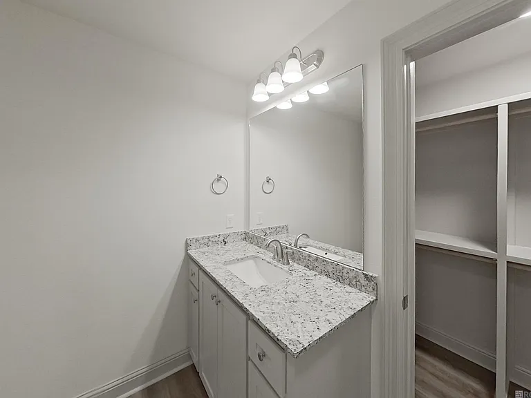 17647 Carlisle Ave — Photo 15