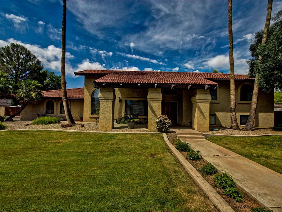 1st image of 4022 E Garnet Cir