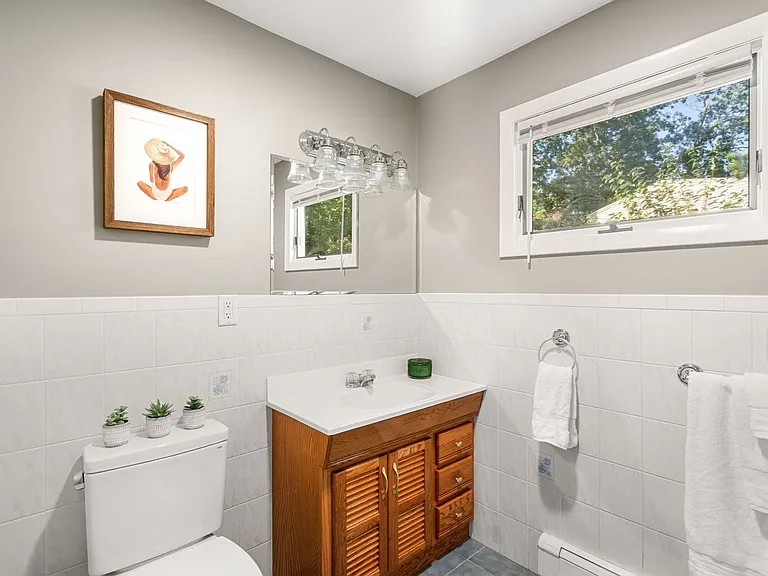 14 Saint Marys Rd #A — Photo 9