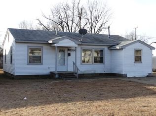 2207 Robison St, Muskogee, OK 74403
