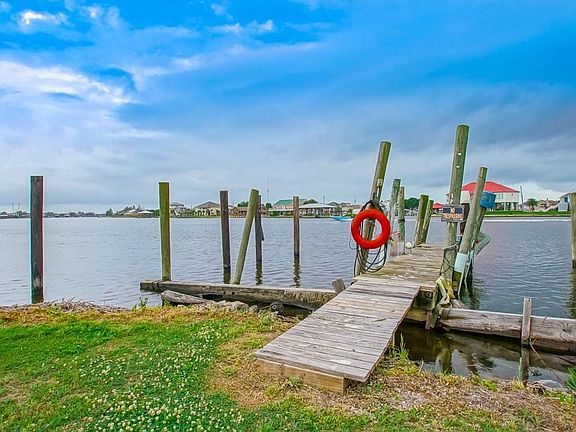 2nd image of 4411 Jean Lafitte Blvd