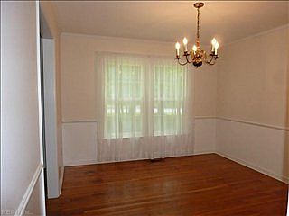 4th image of 300 Saint Georges Blvd