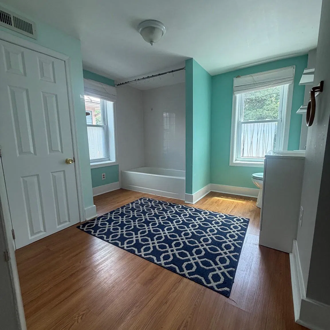 2 bed, 2.0 bath, 1104 sqft, $2,200 — Photo 4