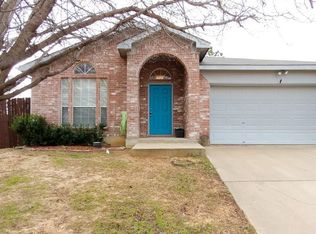 5502 Wildview Ct, Arlington, TX 76017