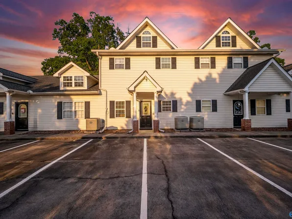 570 County Road 1001 #3, Centre, AL 35960