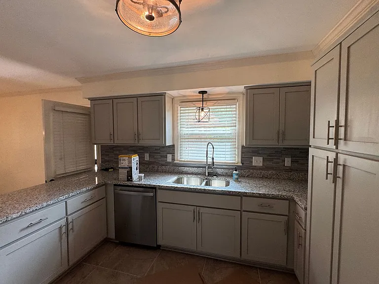 4600 Fox Den Ln — Photo 5