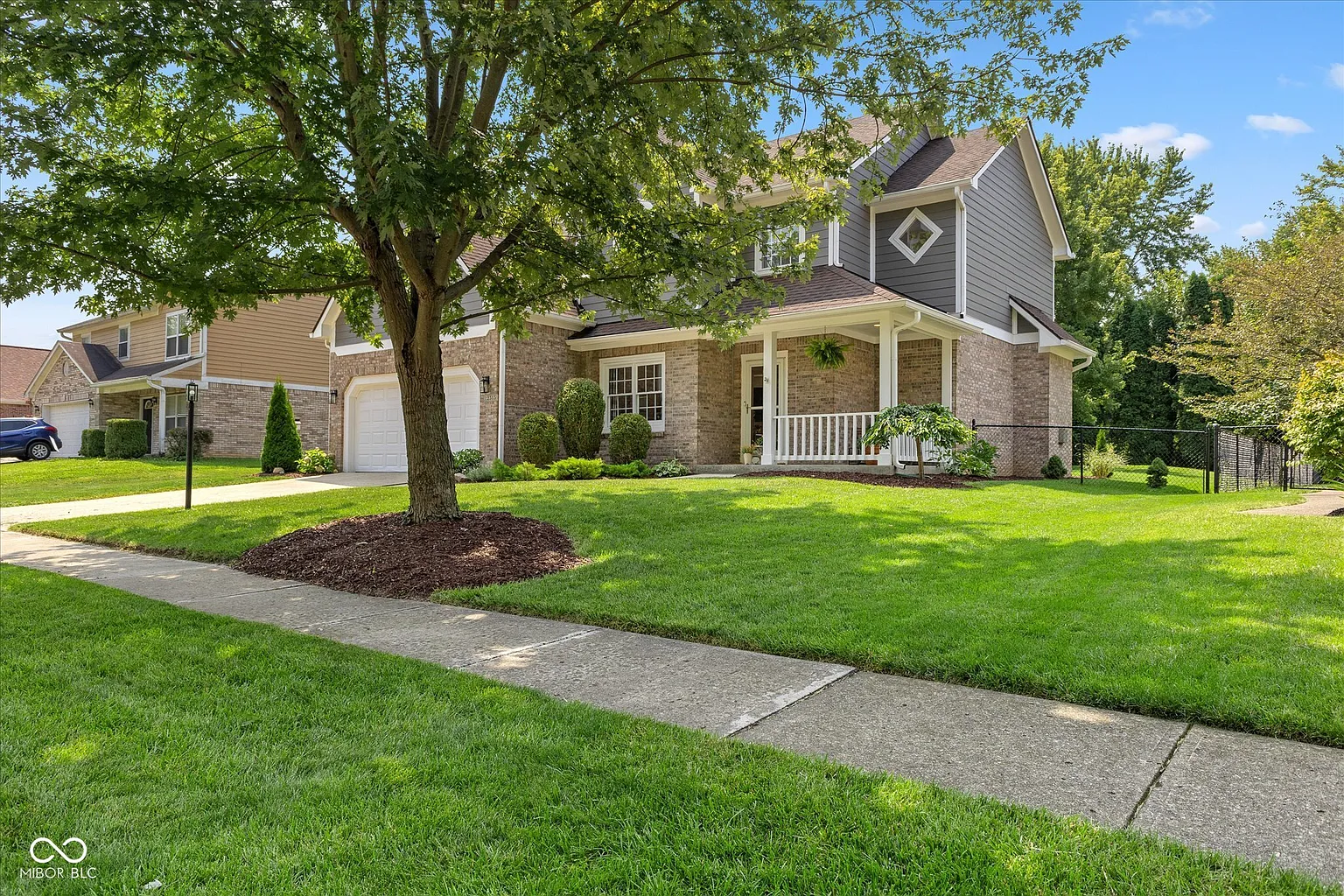 12515 Doe Ln photo 1