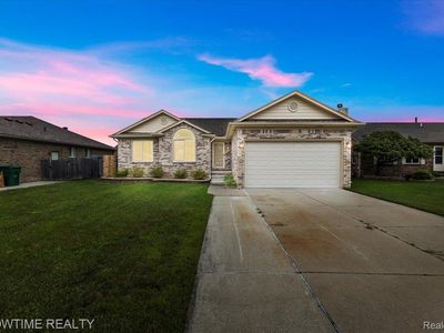 46132 Royal Dr, Chesterfield, MI, 48051