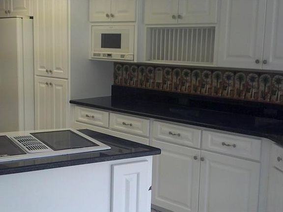 4th image of 3085 Enisgrove Dr E