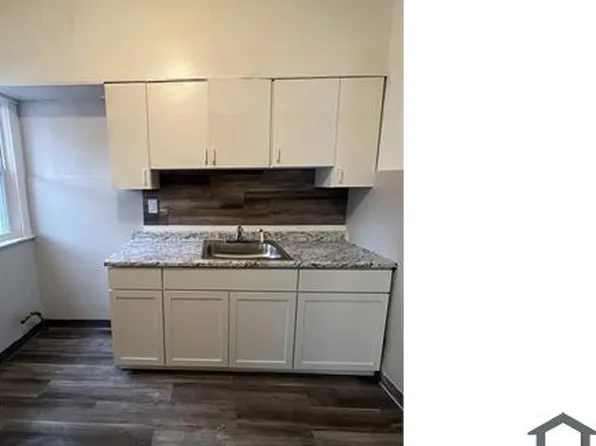 656 E 126th St, Cleveland, OH 44108