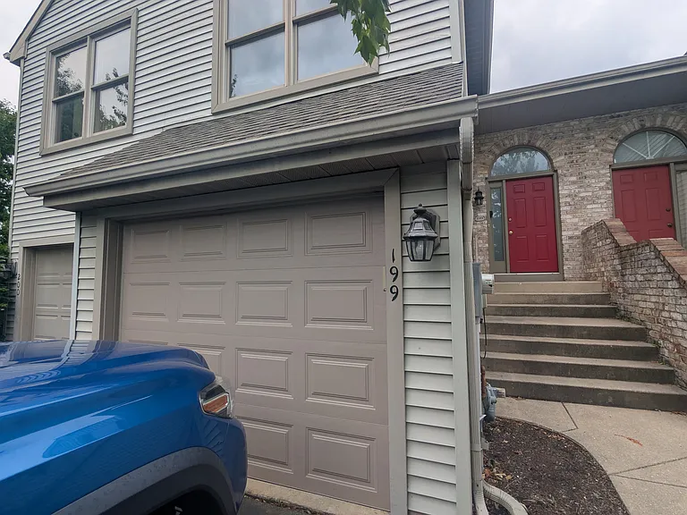 199 Crescent Dr — Photo 3