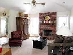 1st image of 6324 N Park Dr