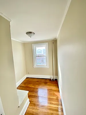 Rented by Amorelli Realty | media 12