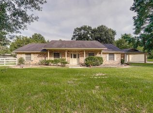 23702 Creek Wood Dr, Spring, TX 77389