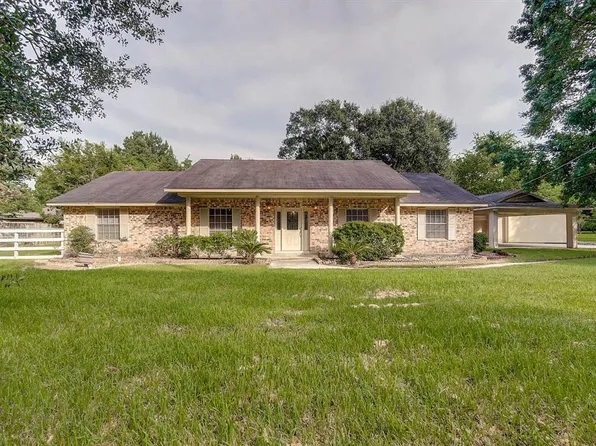 23702 Creek Wood Dr, Spring, TX 77389