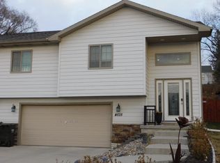 4628 Harrison St, Sioux City, IA 51108