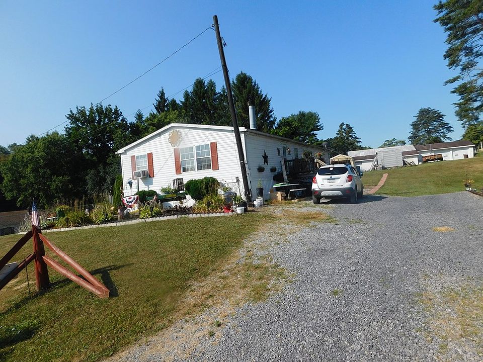 2nd image of 50 Red Oak Dr