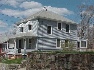 67 Raymond St, New London, CT 06320