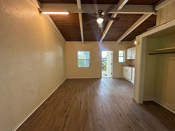 5th image of 746 18th St
