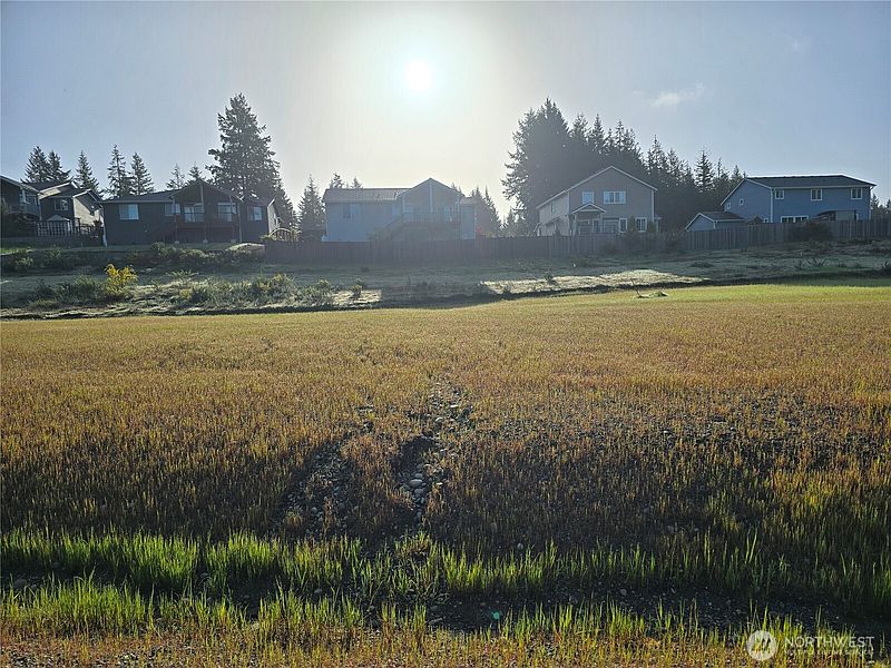 2nd image of 40 E Virgil Drive W