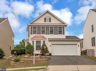17668 Hampstead Ridge Ct, Dumfries, VA 22026
