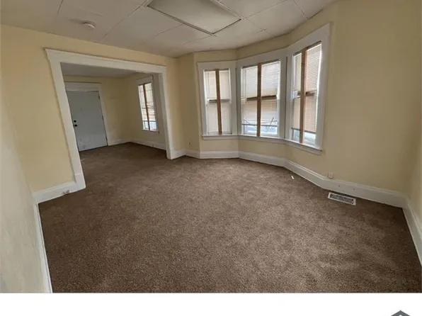 1318 E 188th St, Cleveland, OH 44110