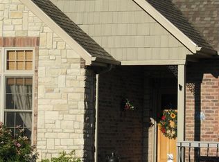 1709 N Patriot Dr, Ozark, MO 65721