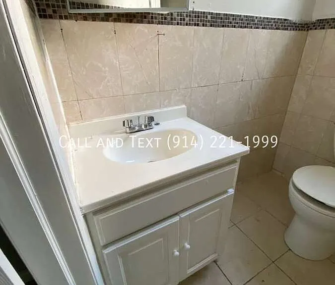 1 Oneida St #1 — Photo 6