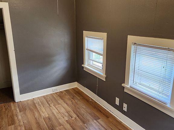 3rd image of 1505 10th St S #1505