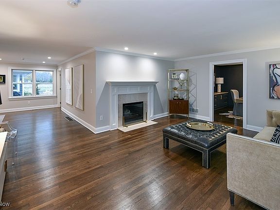 2nd image of 1904 Wynwood Dr