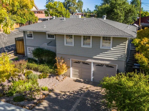 1103 Connecticut Dr, Redwood City, CA 94061
