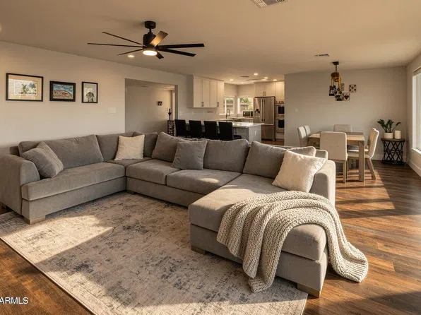 702 E DESERT PARK Lane, Phoenix, AZ 85020