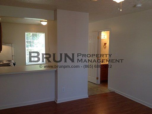 2nd image of 1807 Sweet View Way