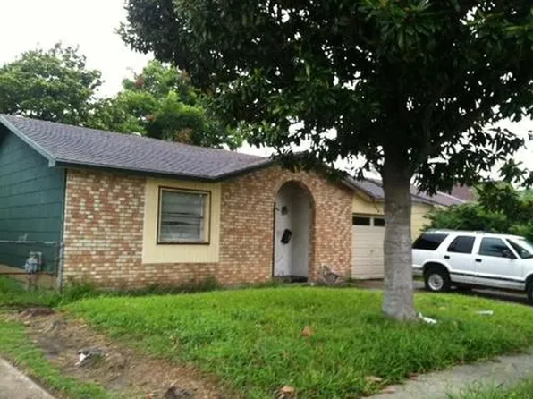 2941 Kent Dr, New Orleans, LA 70131