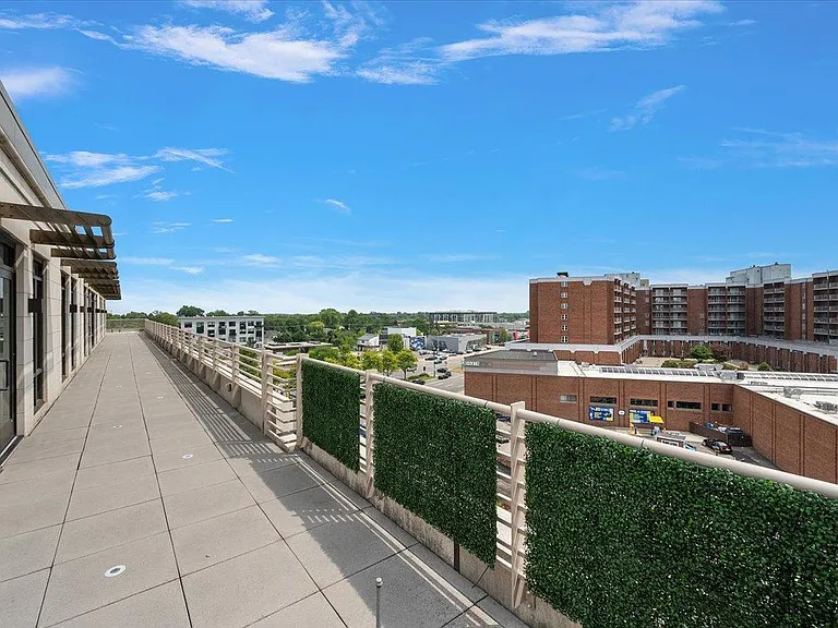 34901 Woodward Ave #5 — Photo 61