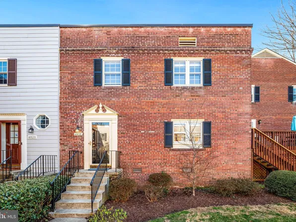 4830 Bradley Blvd #213, Chevy Chase, MD 20815